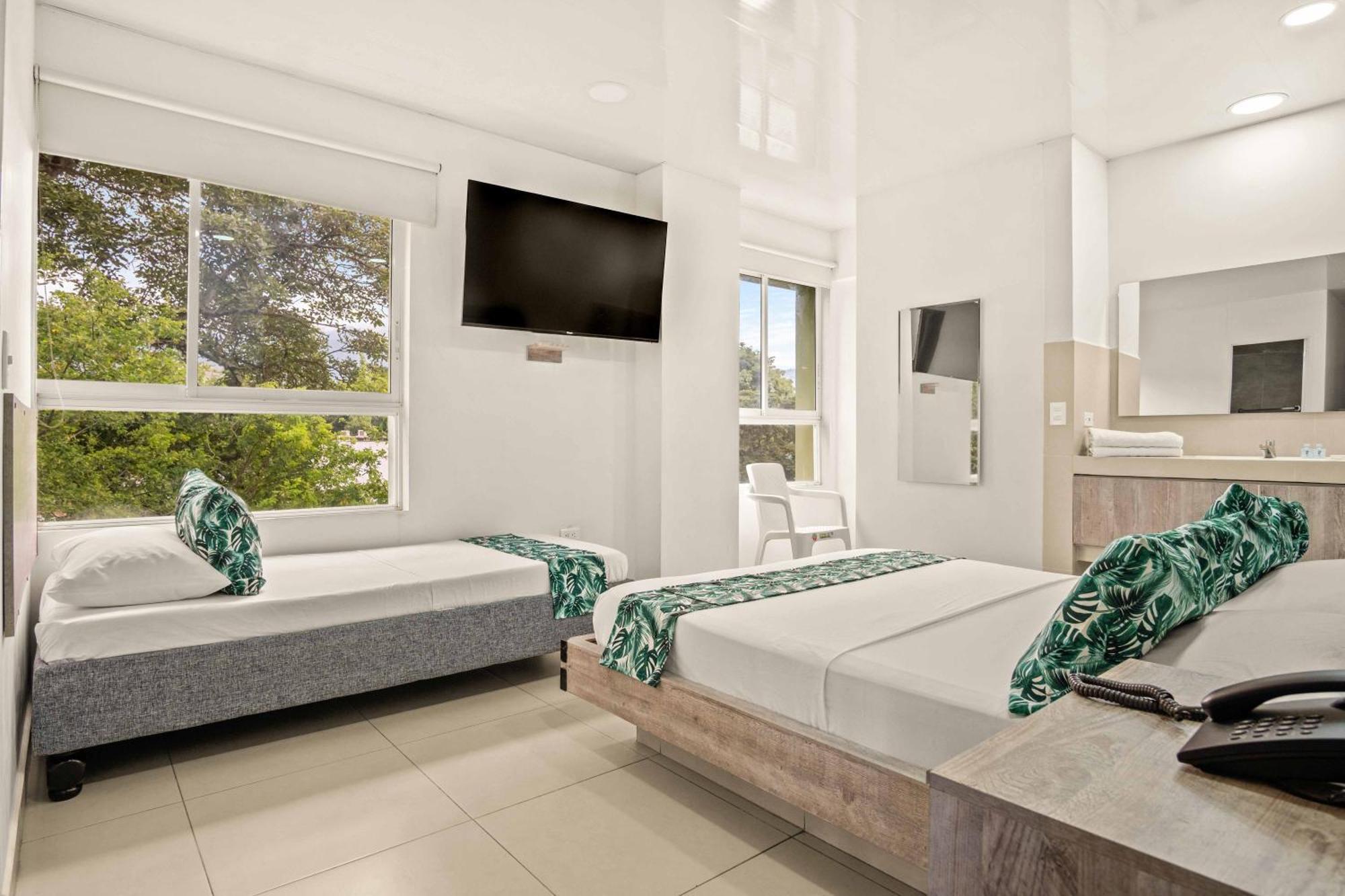 Hotel Eco Suite Cali Exteriör bild